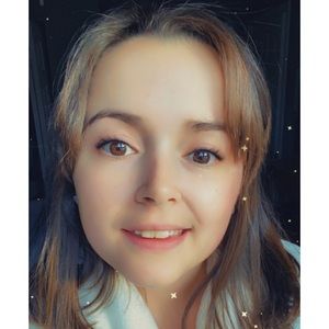 Meet your Posher, Kaitlyn